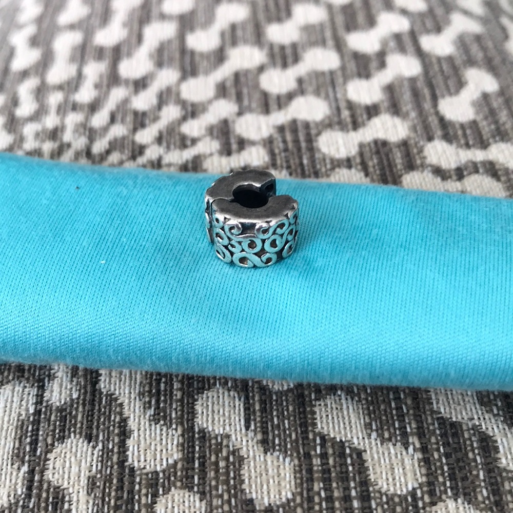Pandora Swirl Clip Charm